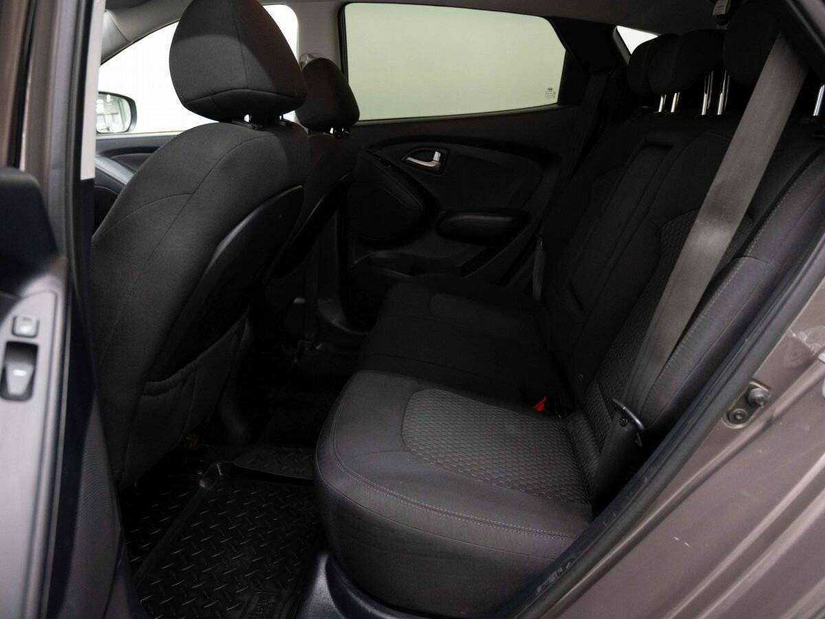 Hyundai ix35 б/у, 2013, Механическая. Фото: #7