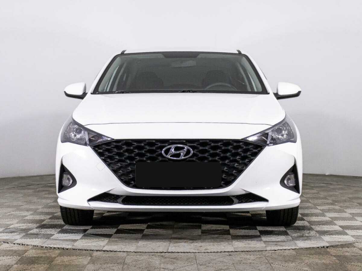 Hyundai Solaris б/у, 2021, Автоматическая. Фото: #1