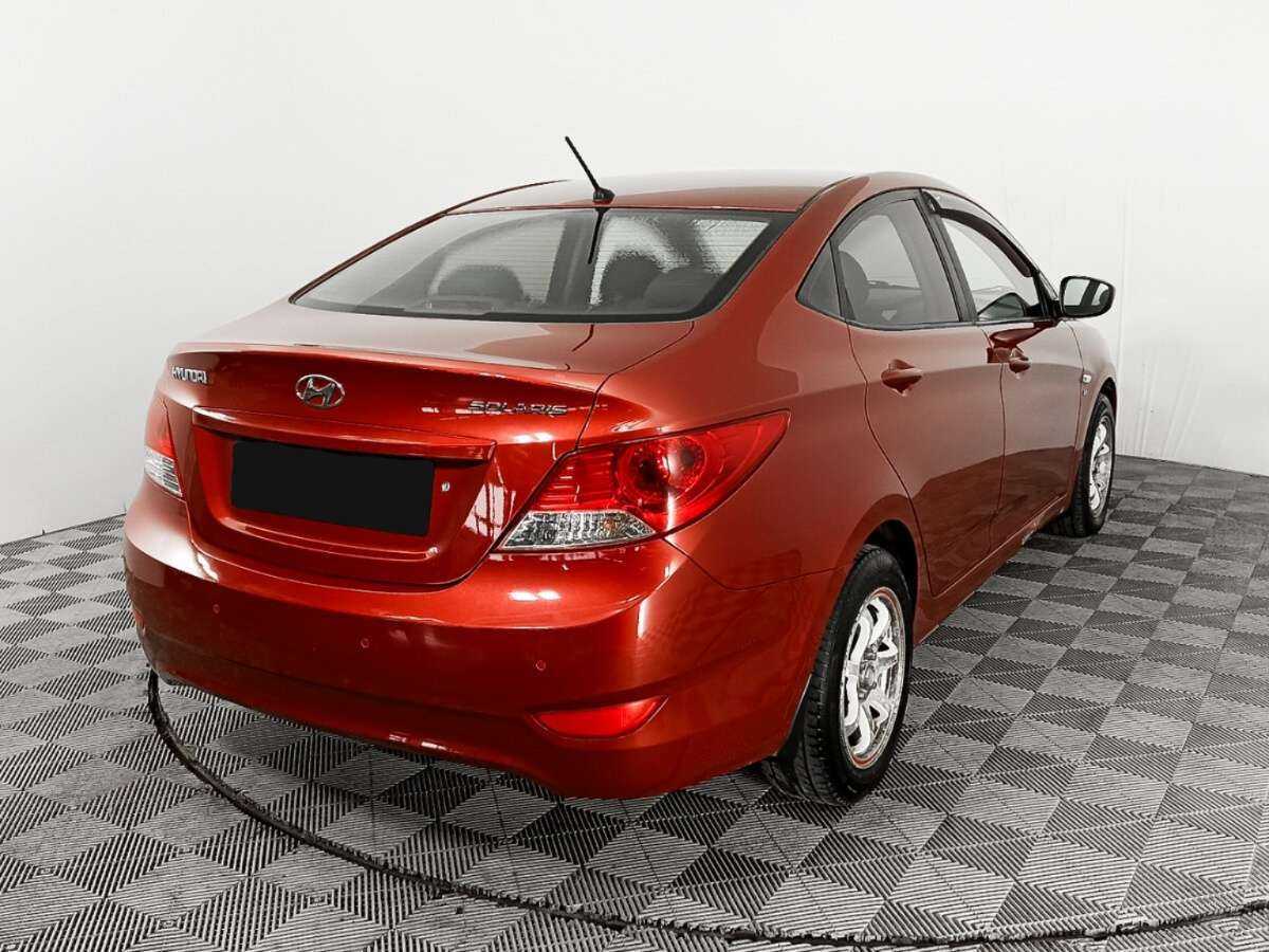 Hyundai Solaris б/у, 2012, Механическая. Фото: #3