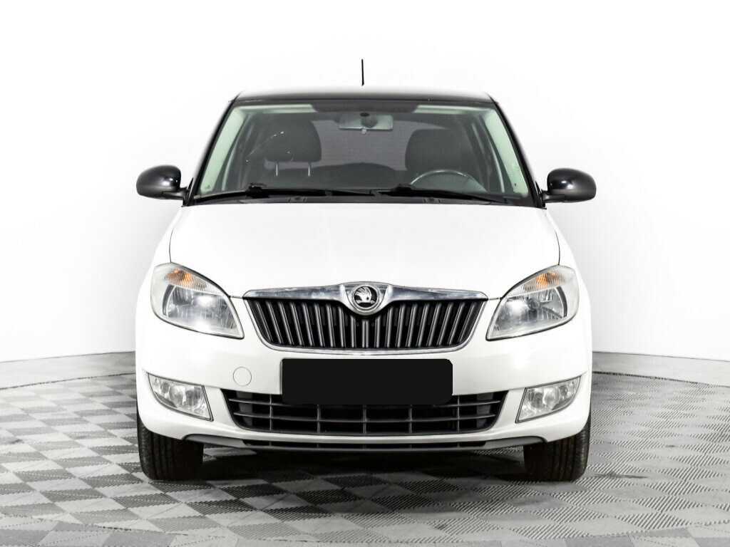 Skoda Fabia б/у, 2013, Механическая. Фото: #1