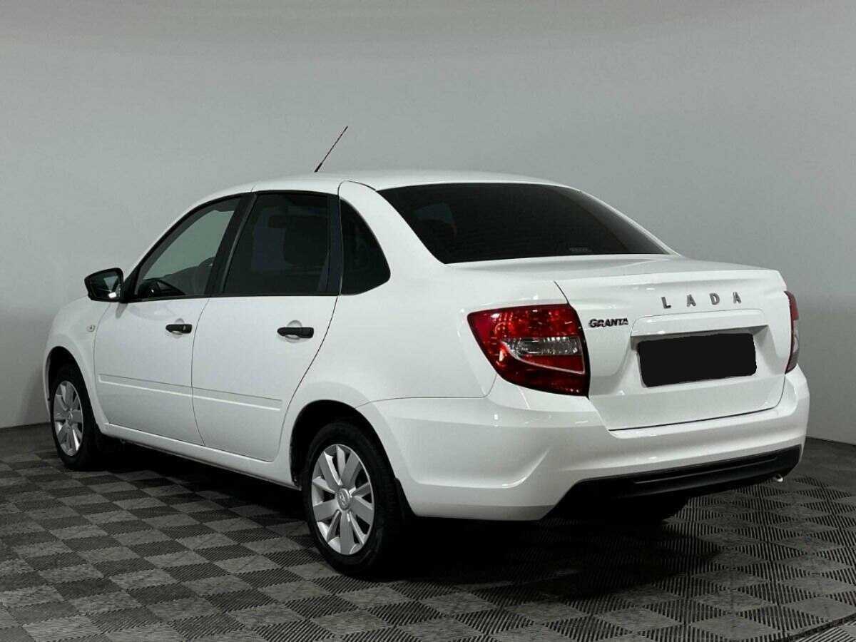 Lada (ВАЗ) Granta б/у, 2021, Механическая. Фото: #6