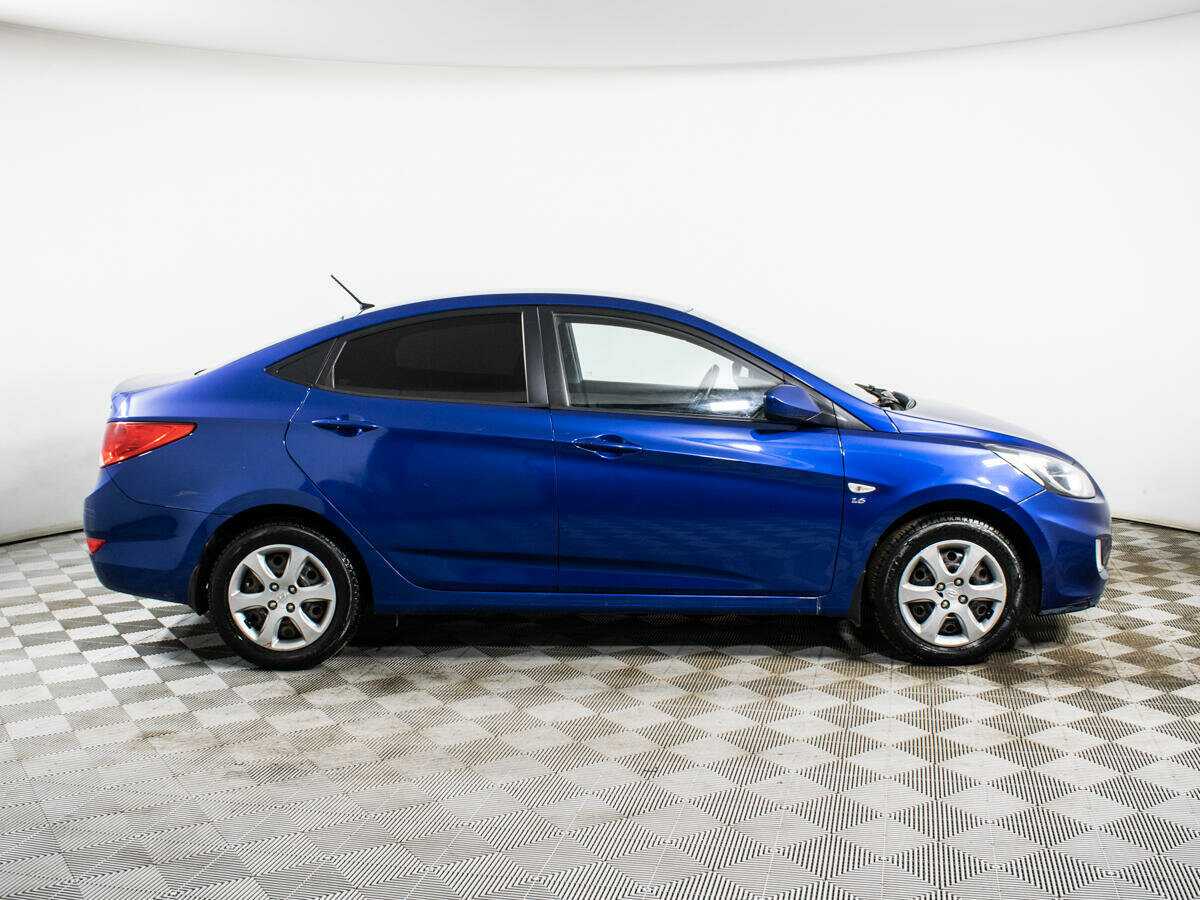 Hyundai Solaris б/у, 2012, Механическая. Фото: #3