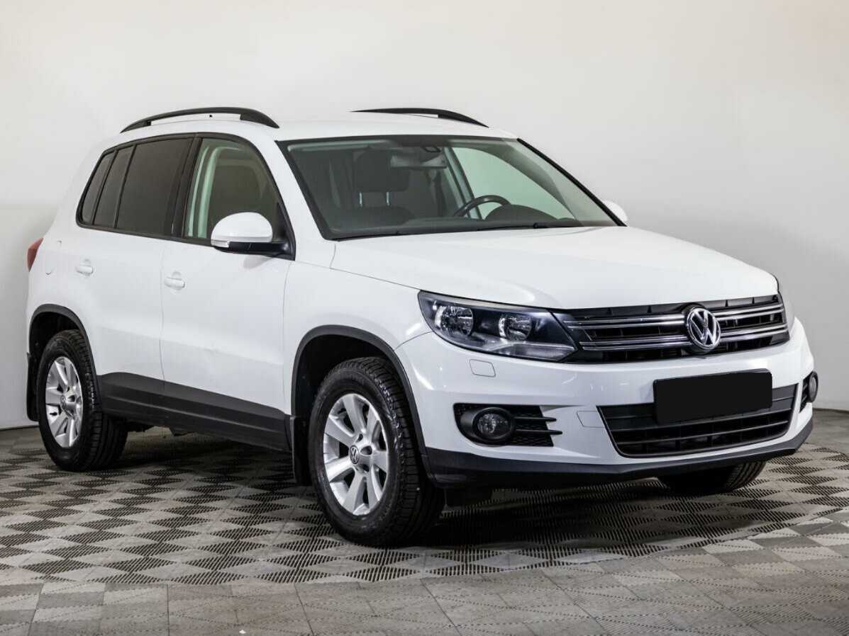 Volkswagen Tiguan б/у, 2013, Роботизированная. Фото: #2
