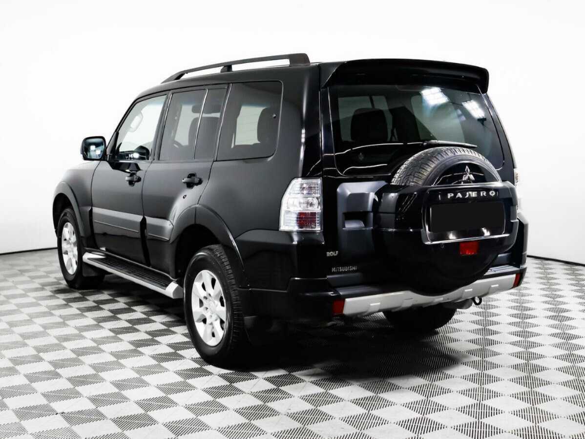 Mitsubishi Pajero б/у, 2013, Автоматическая. Фото: #6
