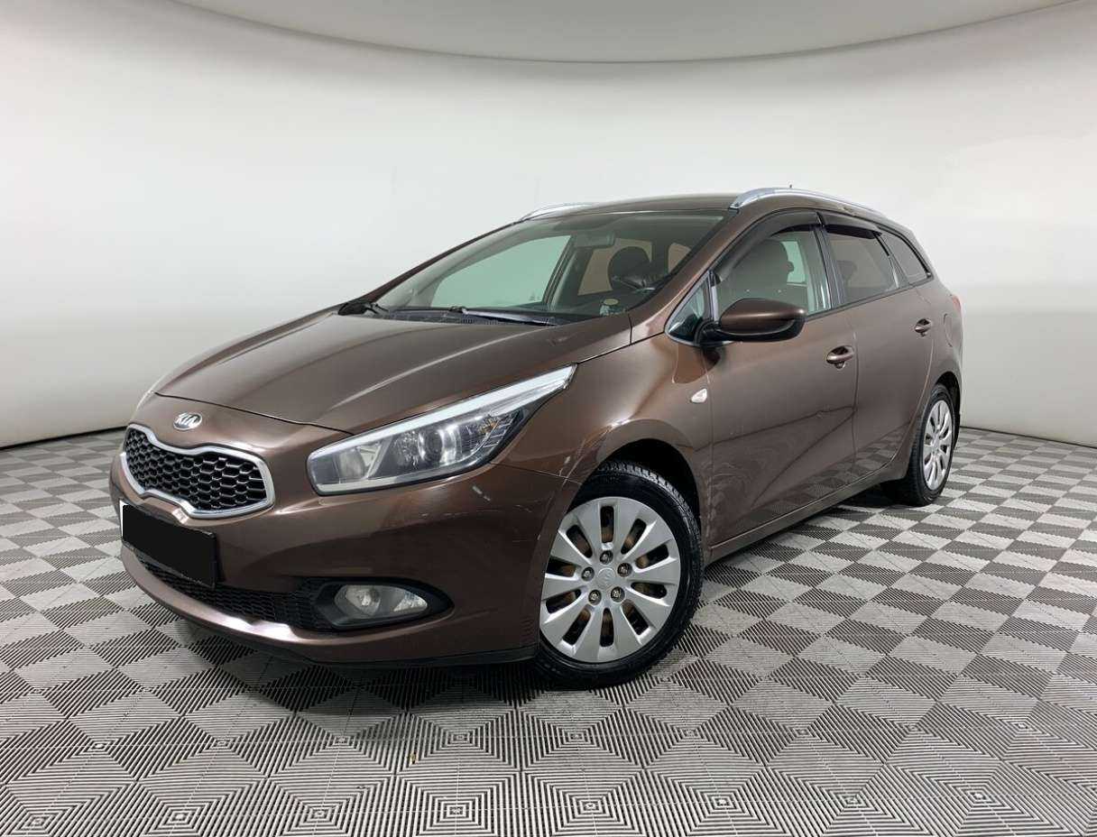 Kia Ceed б/у, 2014, Механическая. Фото: #0