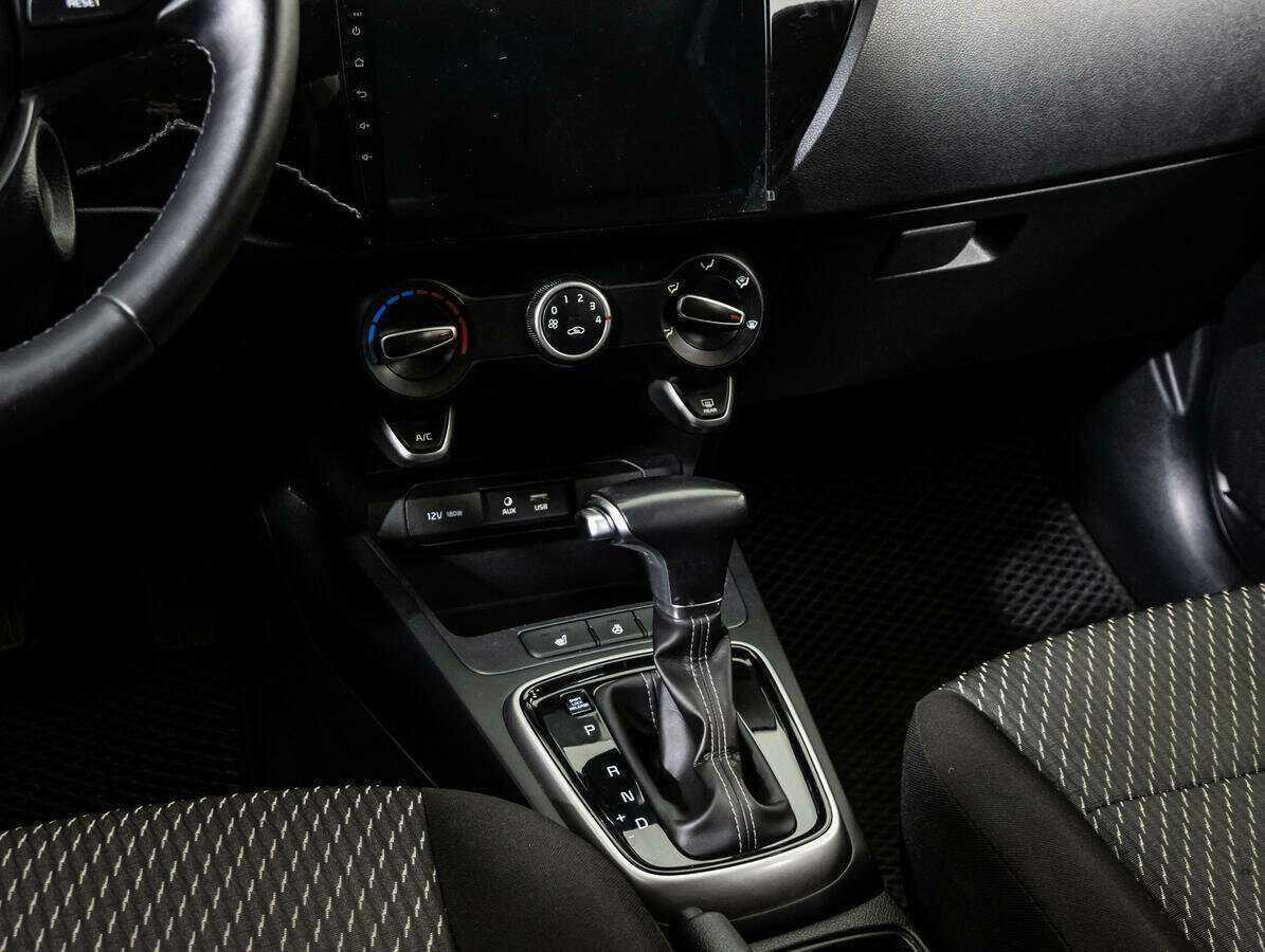 Kia Rio б/у, 2019, Автоматическая. Фото: #12