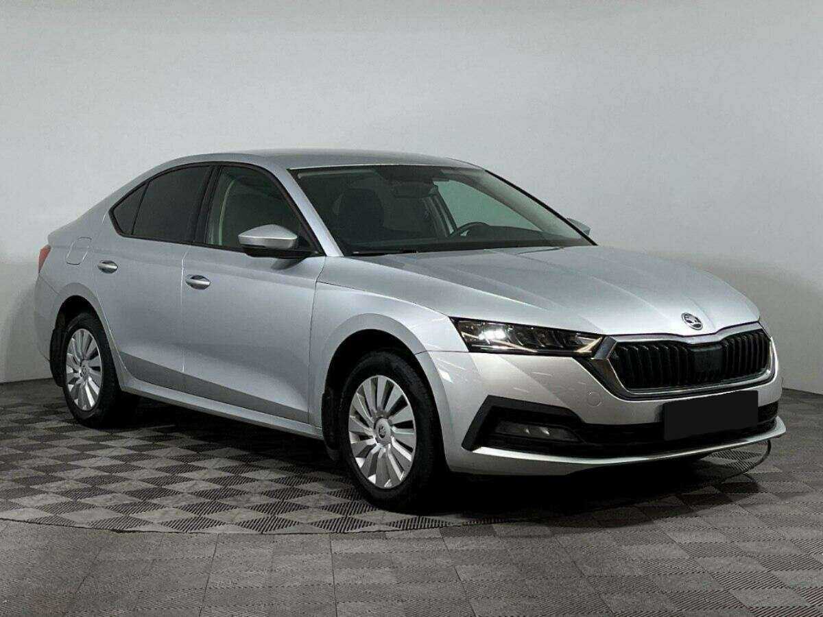Skoda Octavia б/у, 2021, Автоматическая. Фото: #2