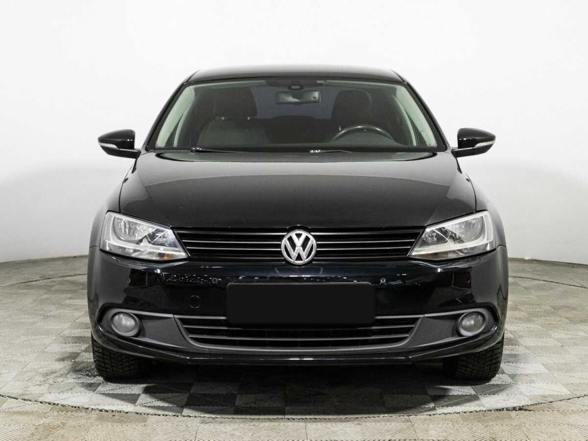 Volkswagen Jetta б/у, 2012, Механическая. Фото: #1