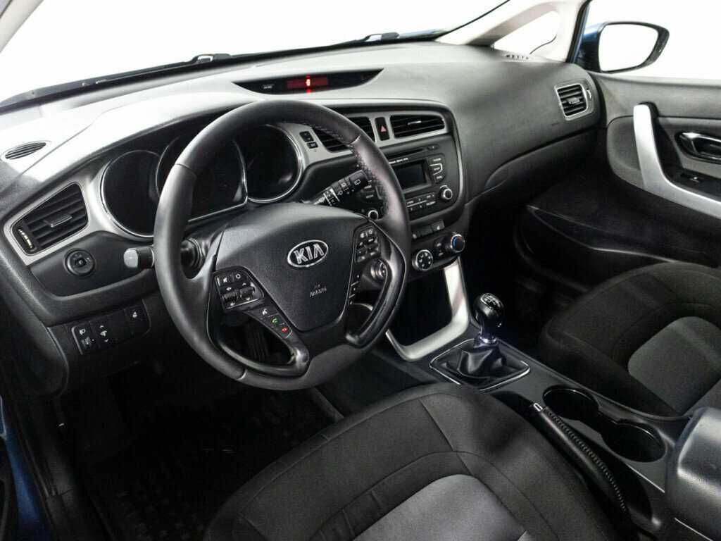 Kia Ceed б/у, 2014, Механическая. Фото: #10