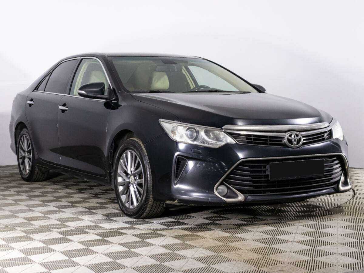 Toyota Camry б/у, 2017, Автоматическая. Фото: #2