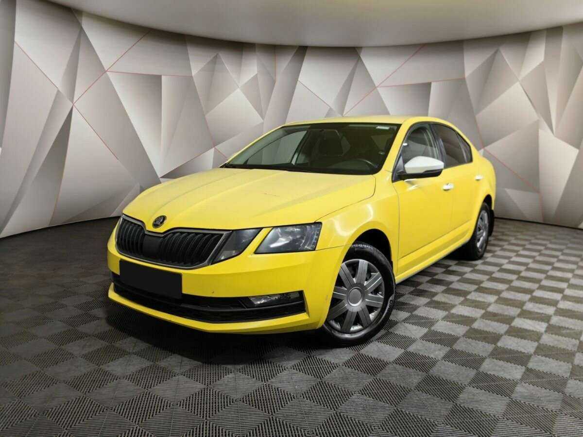 Skoda Octavia б/у, 2019, Механическая. Посмотреть фото