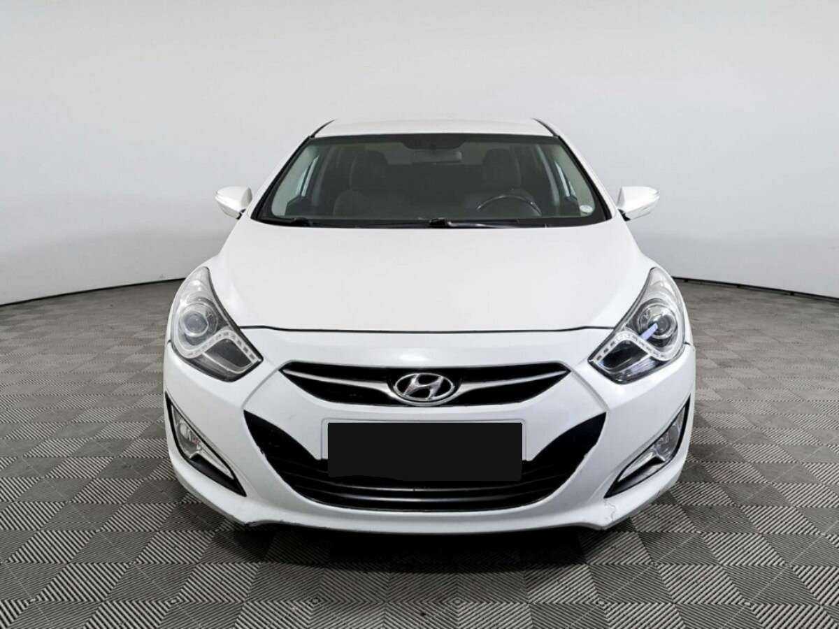 Hyundai i40 б/у, 2014, Автоматическая. Фото: #1