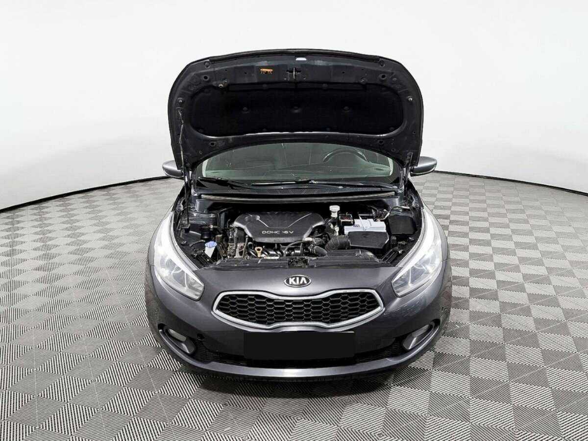 Kia Ceed б/у, 2013, Механическая. Фото: #8