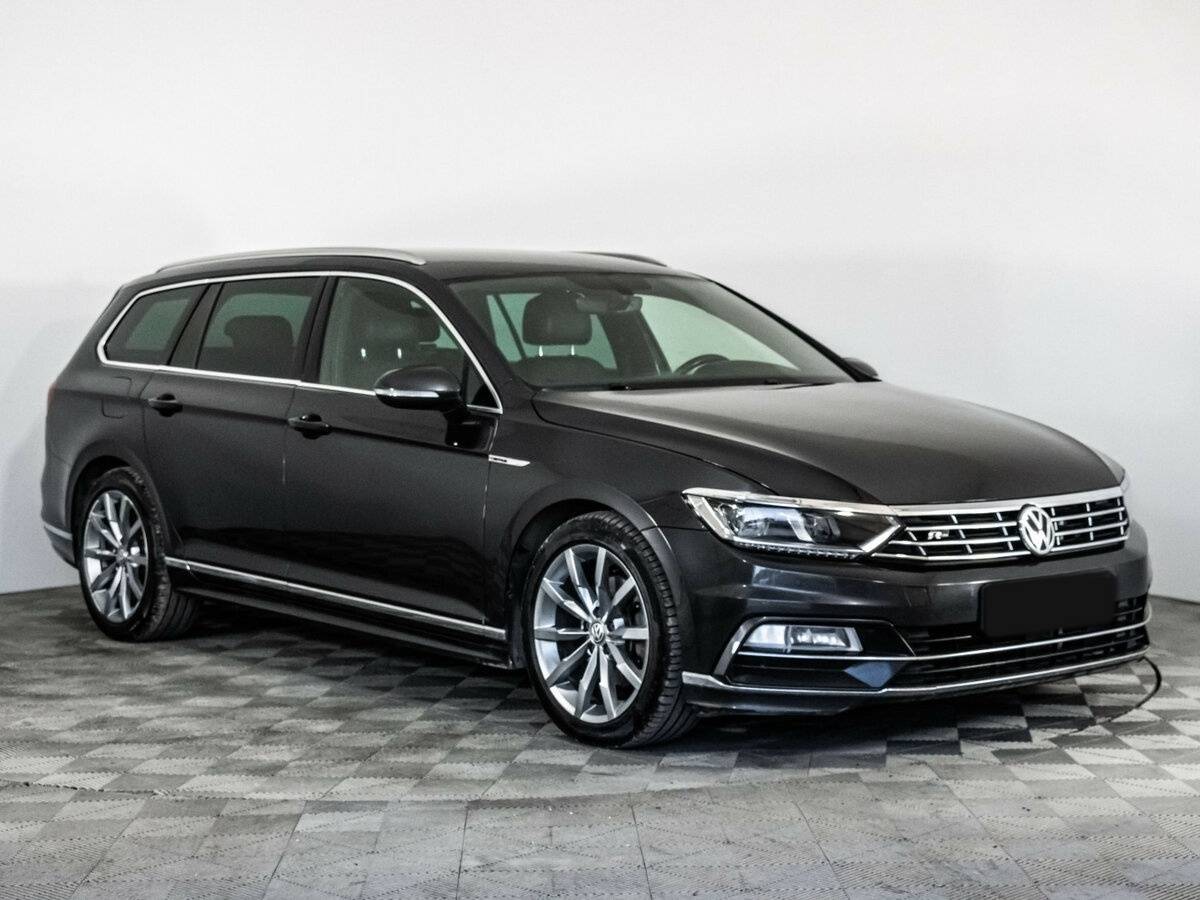 Volkswagen Passat б/у, 2018, Роботизированная. Фото: #2
