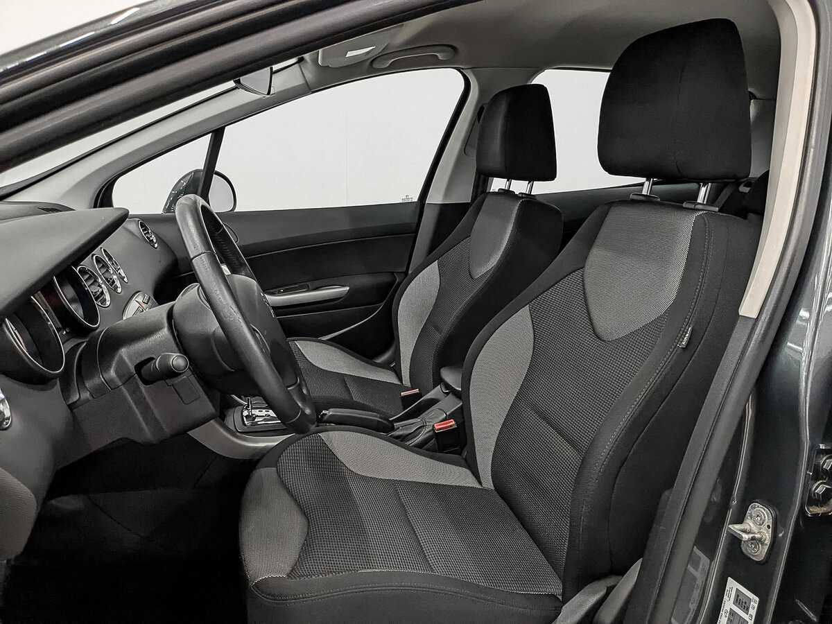 Peugeot 308 б/у, 2012, Автоматическая. Фото: #17