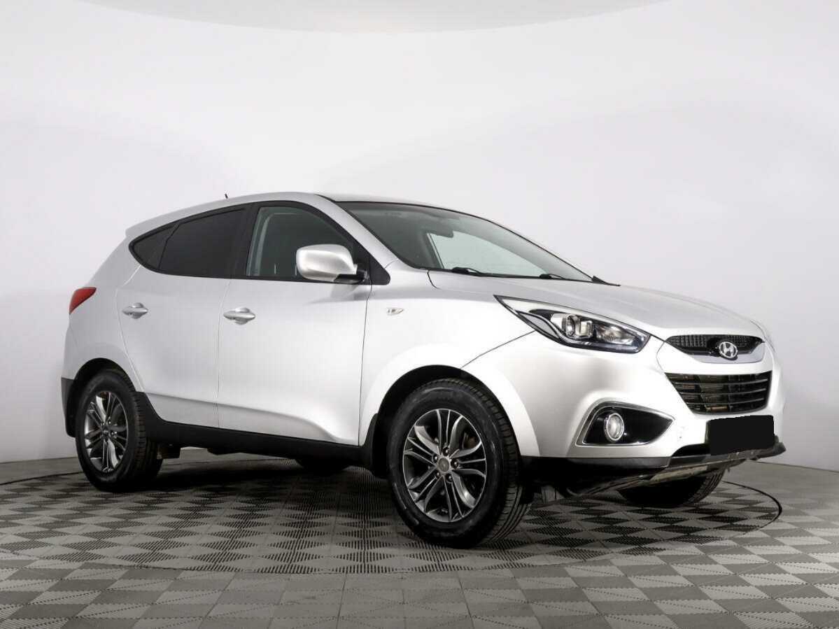 Hyundai ix35 б/у, 2014, Автоматическая. Фото: #2