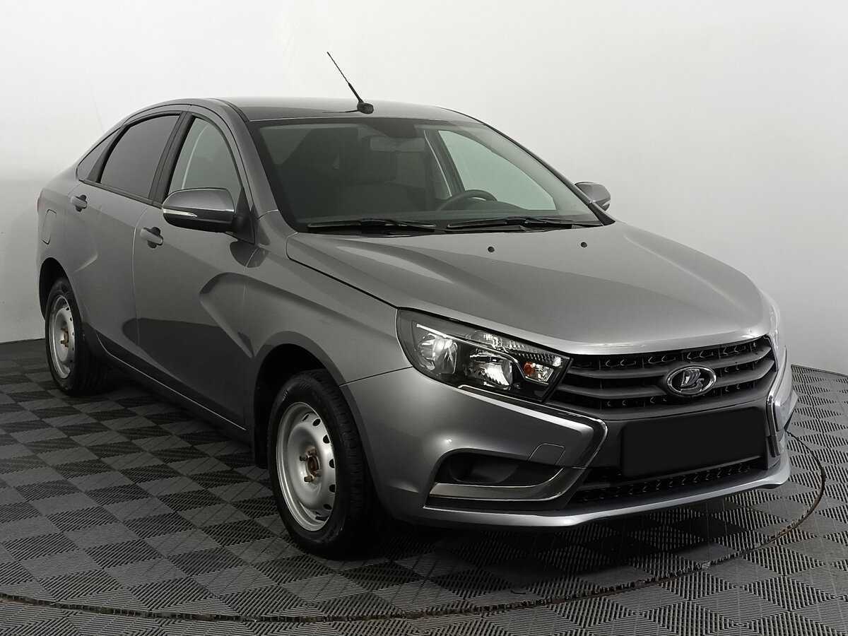 Lada (ВАЗ) Vesta б/у, 2018, Механическая. Фото: #2