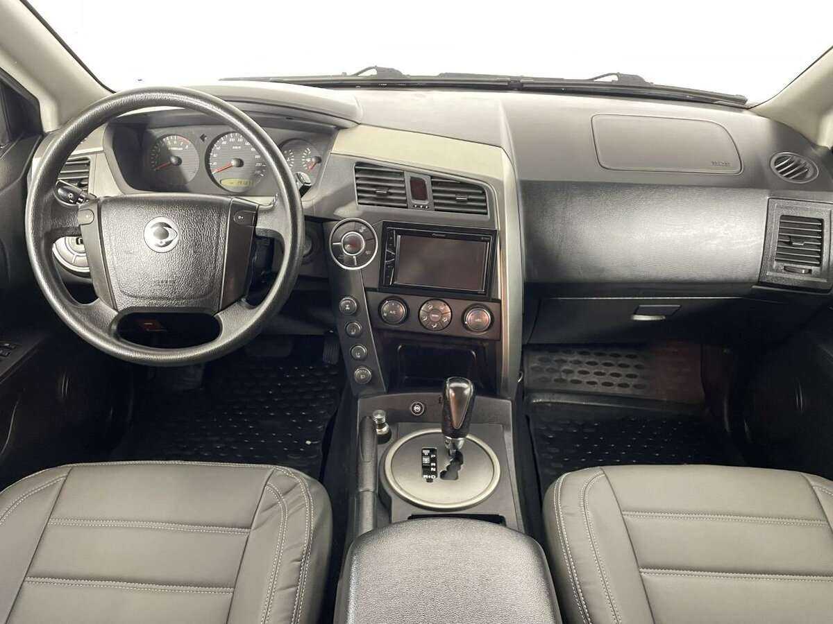 SsangYong Kyron б/у, 2013, Автоматическая. Фото: #6