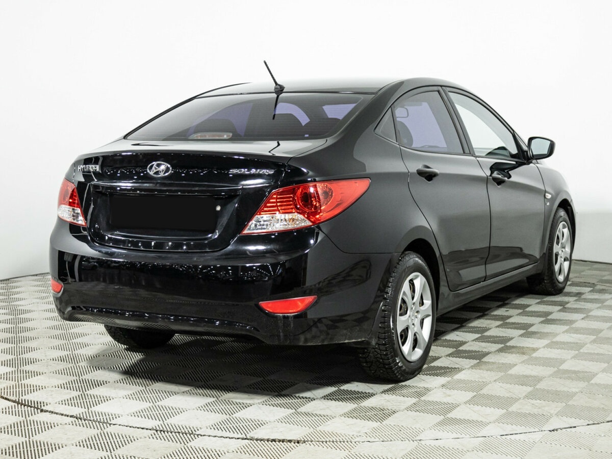 Hyundai Solaris б/у, 2012, Механическая. Фото: #4