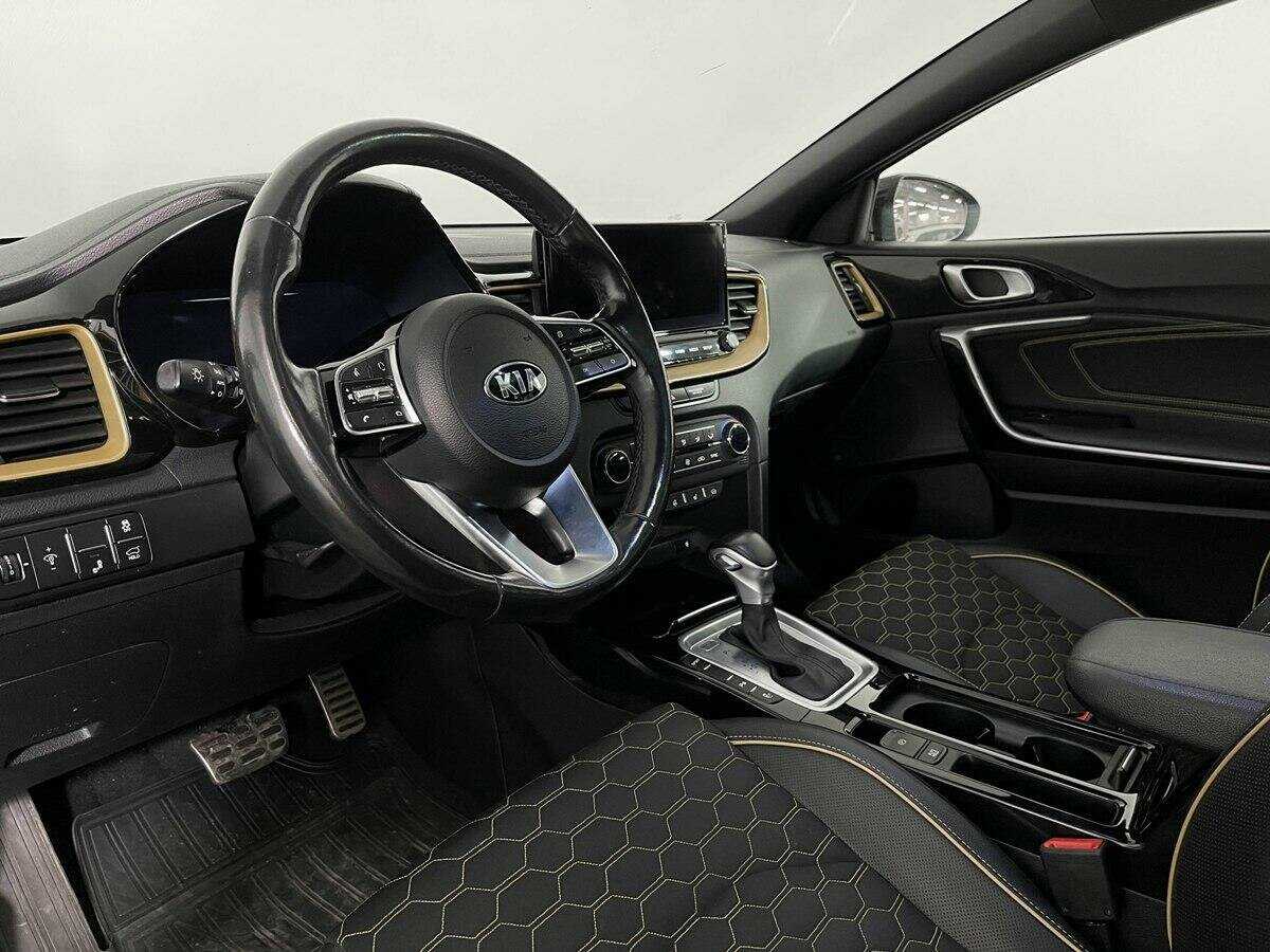 Kia XCeed б/у, 2020, Роботизированная. Фото: #12