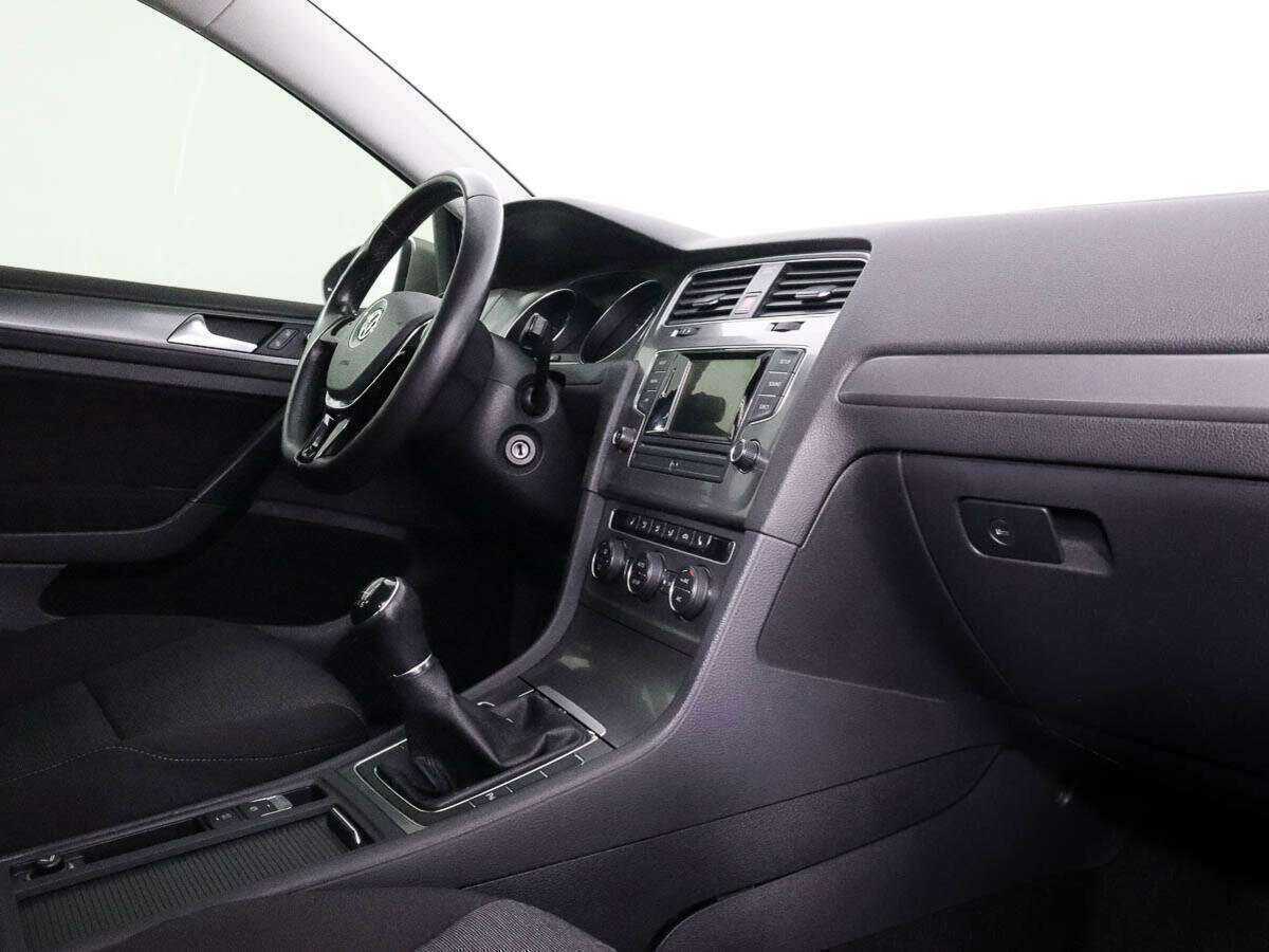 Volkswagen Golf б/у, 2014, Механическая. Фото: #5