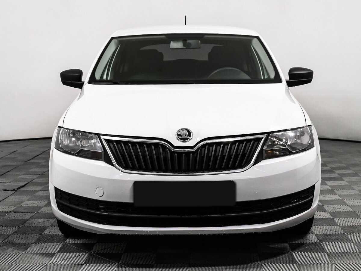 Skoda Rapid б/у, 2017, Механическая. Фото: #1
