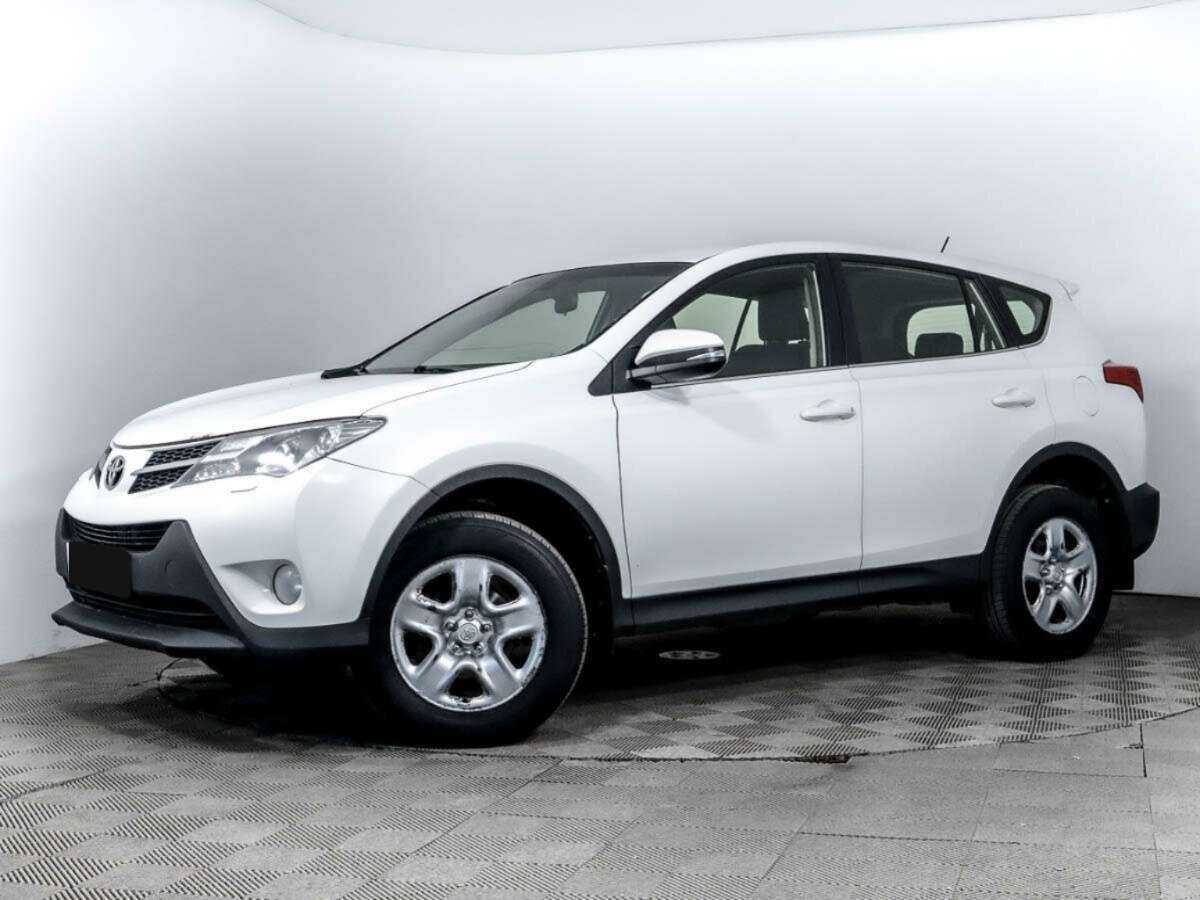 Toyota RAV4 б/у, 2015, Механическая. Посмотреть фото