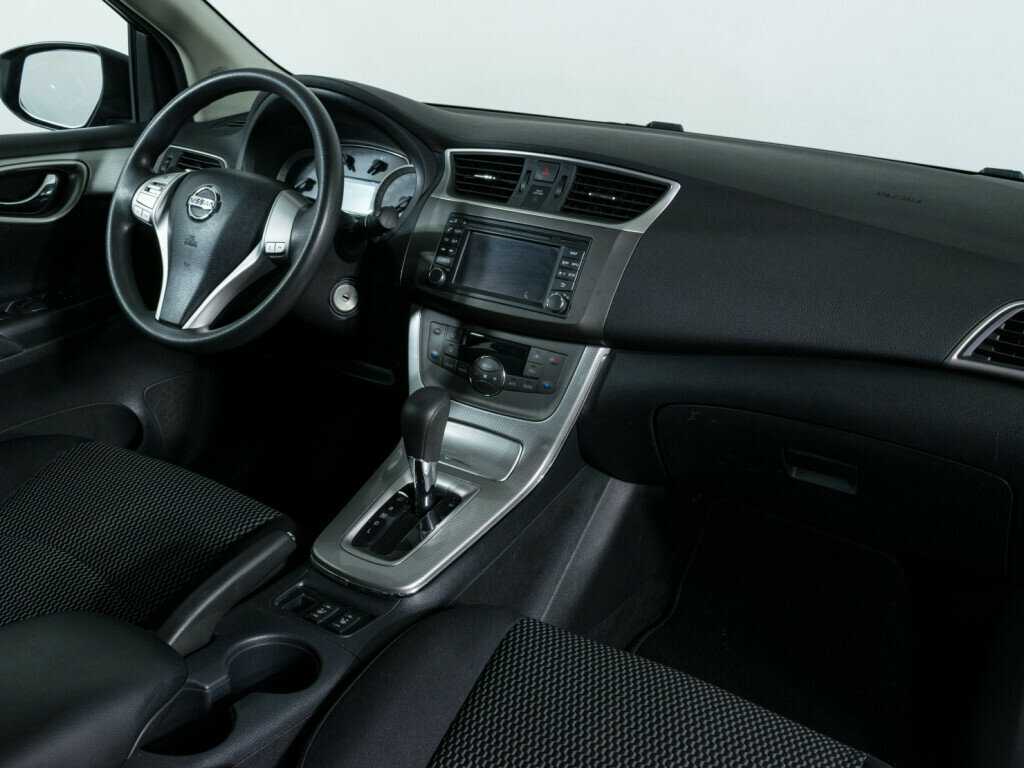 Nissan Tiida б/у, 2015, Вариатор. Фото: #7