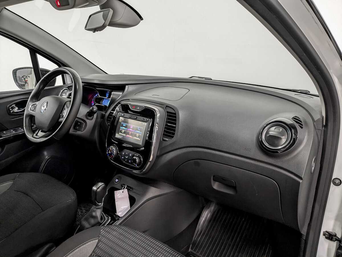 Renault Kaptur б/у, 2017, Автоматическая. Фото: #10