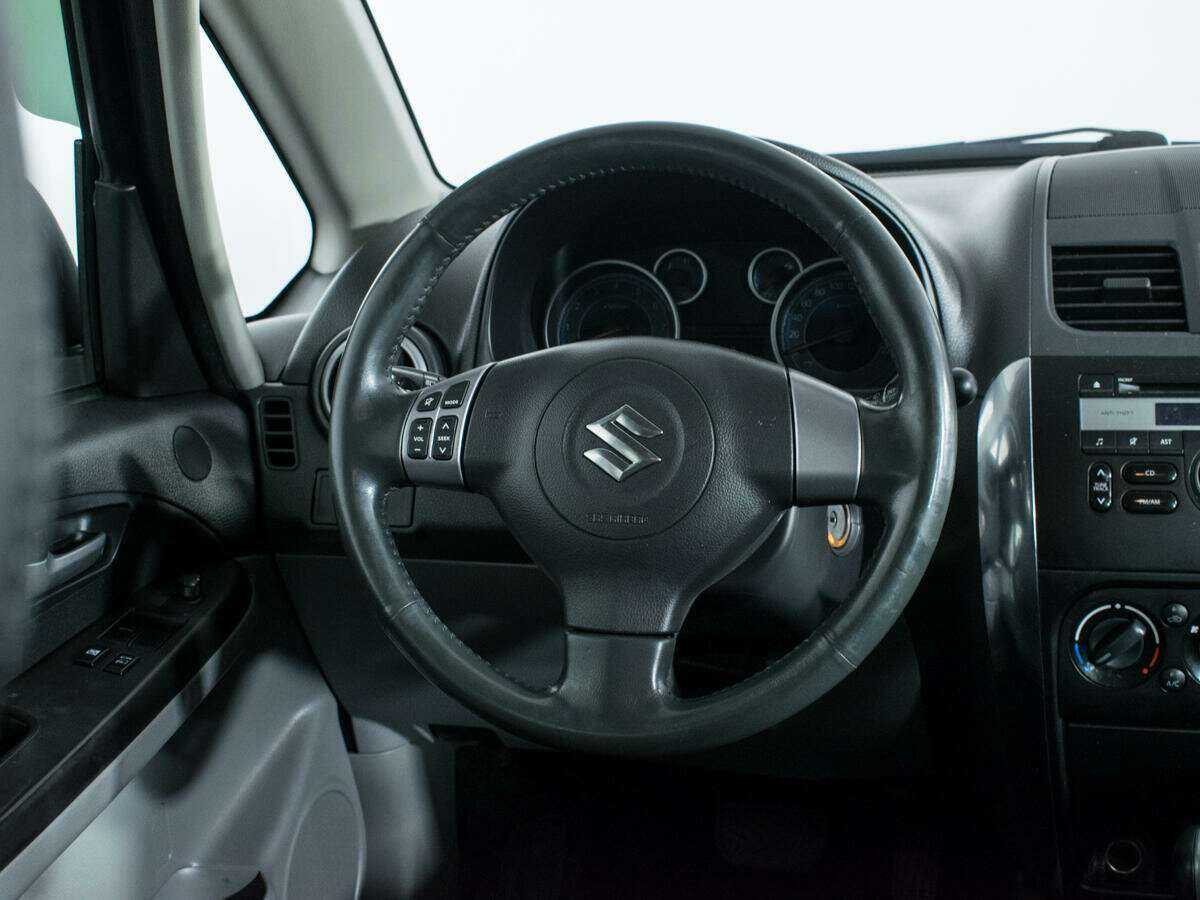Suzuki SX4 б/у, 2014, Автоматическая. Фото: #10