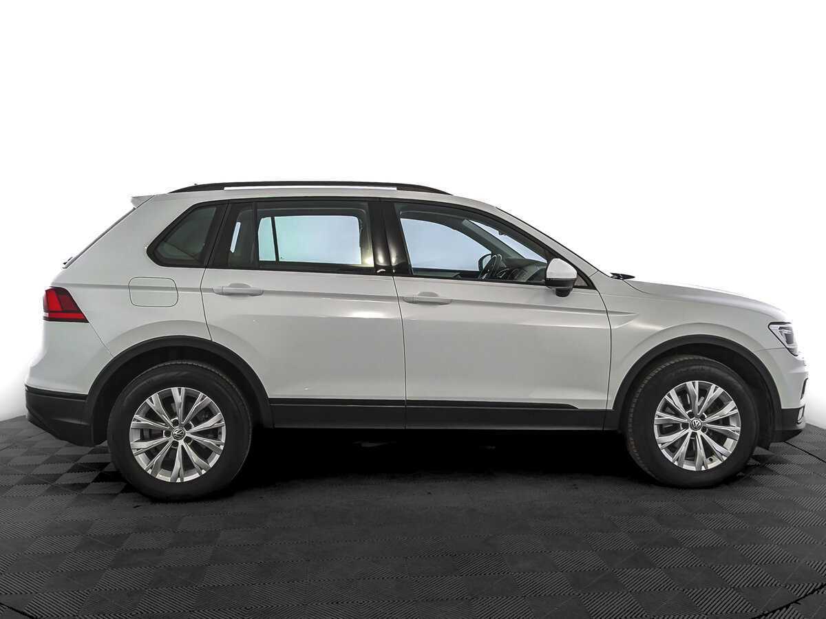 Volkswagen Tiguan б/у, 2020, Роботизированная. Фото: #3