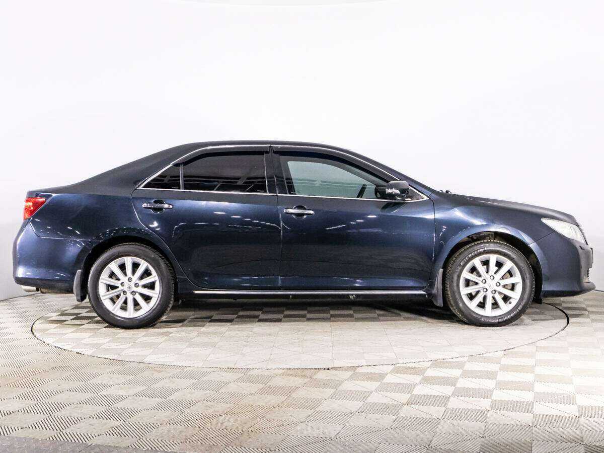 Toyota Camry б/у, 2013, Автоматическая. Фото: #3