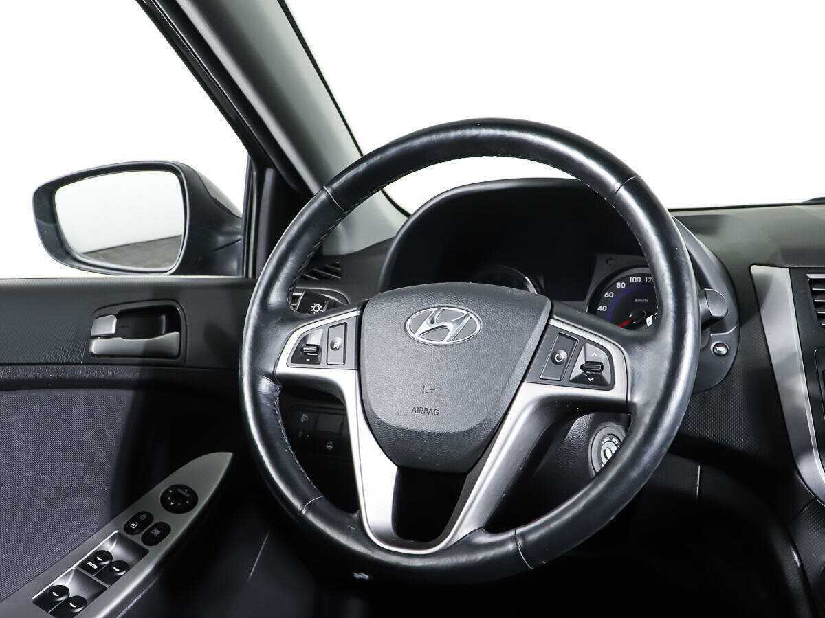 Hyundai Solaris б/у, 2016, Автоматическая. Фото: #14