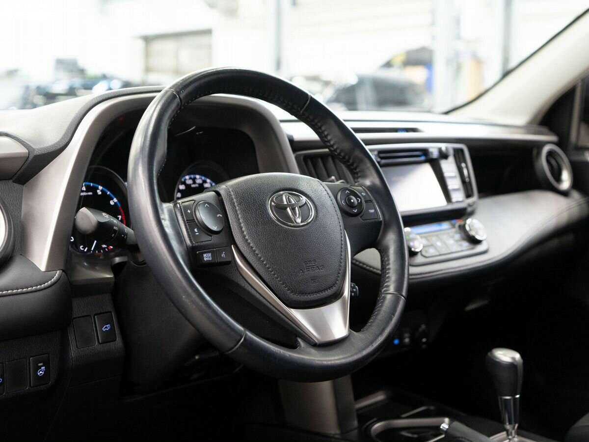 Toyota RAV4 б/у, 2016, Вариатор. Фото: #4