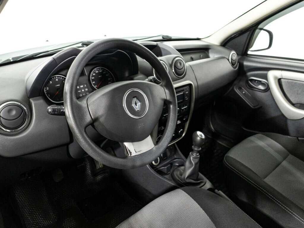 Renault Duster б/у, 2014, Механическая. Фото: #10