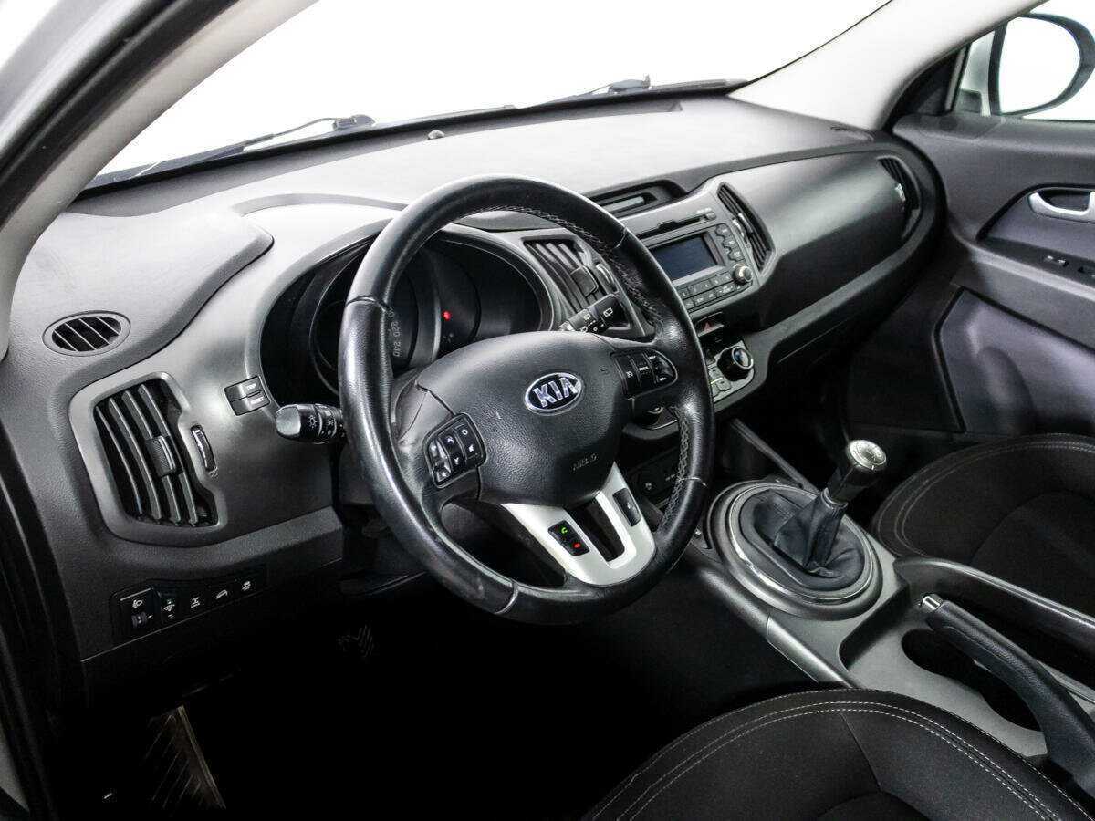 Kia Sportage б/у, 2013, Механическая. Фото: #10