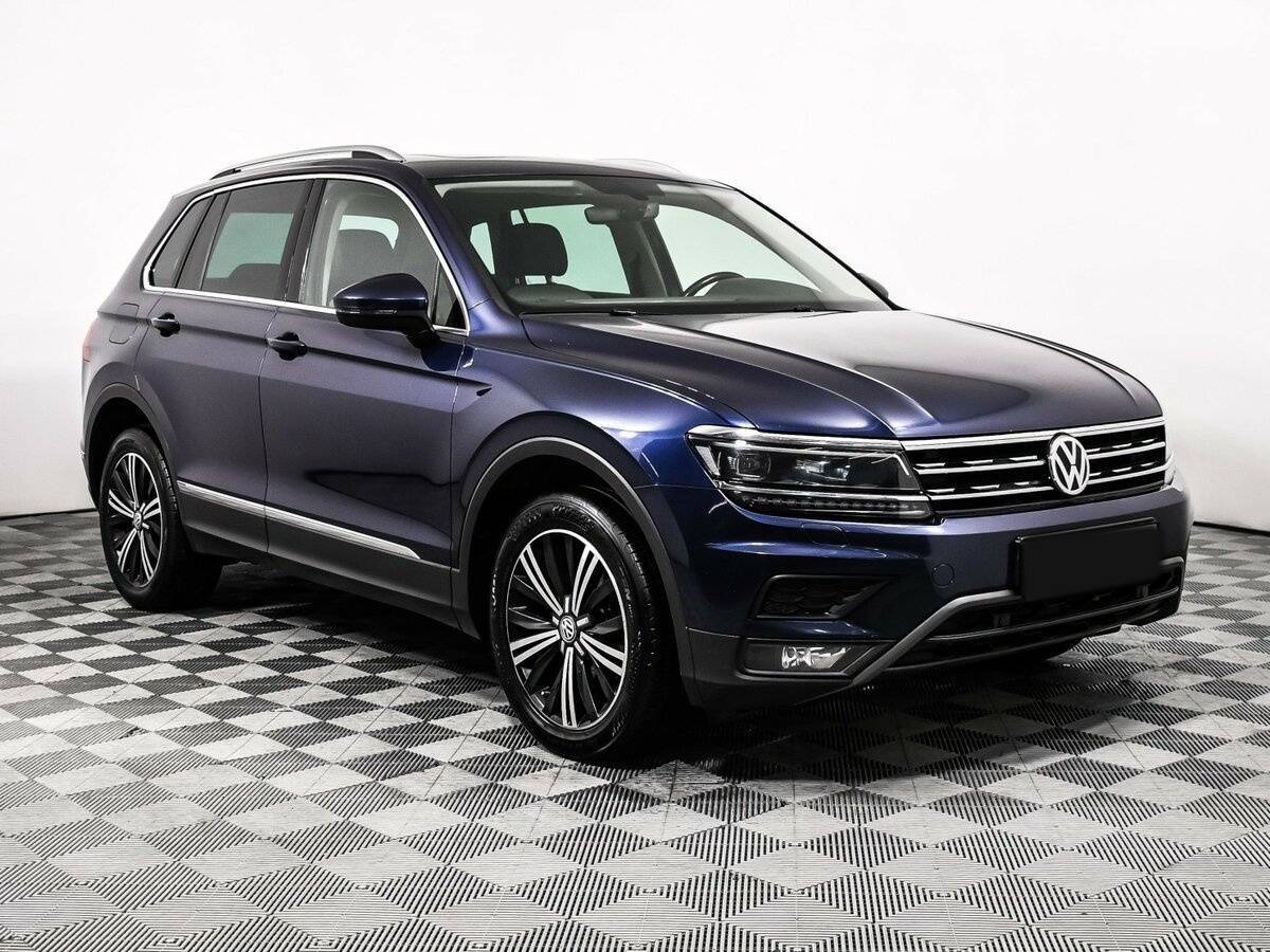 Volkswagen Tiguan б/у, 2017, Роботизированная. Фото: #2