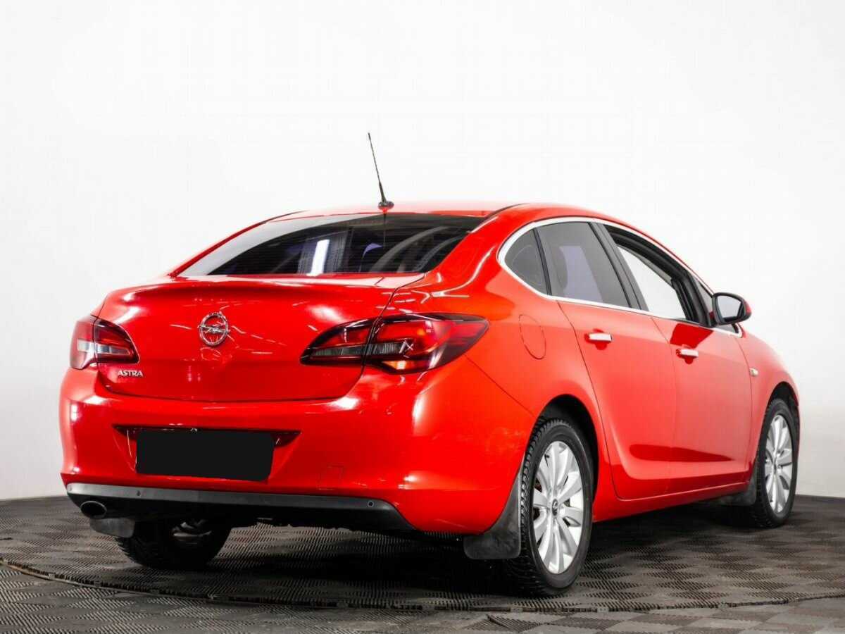 Opel Astra б/у, 2013, Автоматическая. Фото: #3