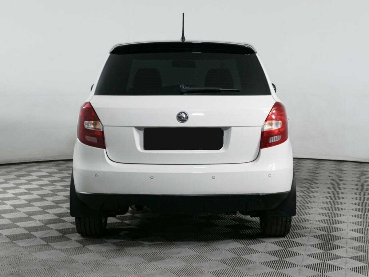 Skoda Fabia б/у, 2013, Автоматическая. Фото: #4