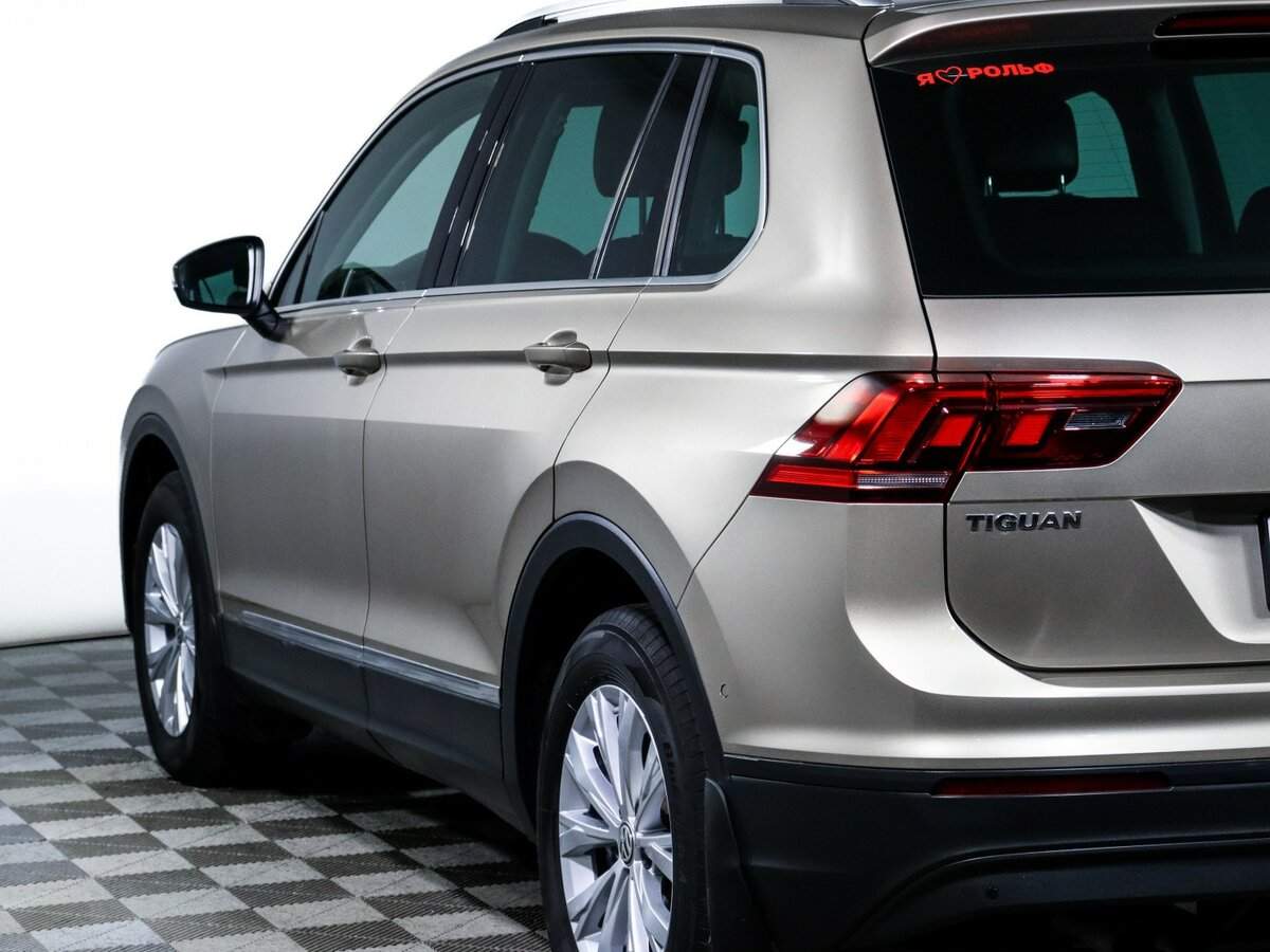 Volkswagen Tiguan б/у, 2017, Роботизированная. Фото: #12