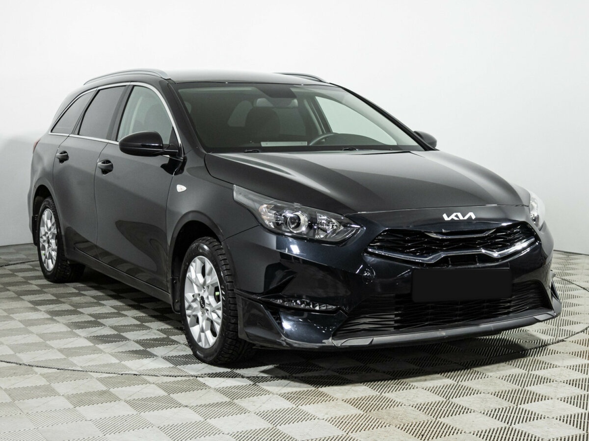 Kia Ceed б/у, 2022, Автоматическая. Фото: #2