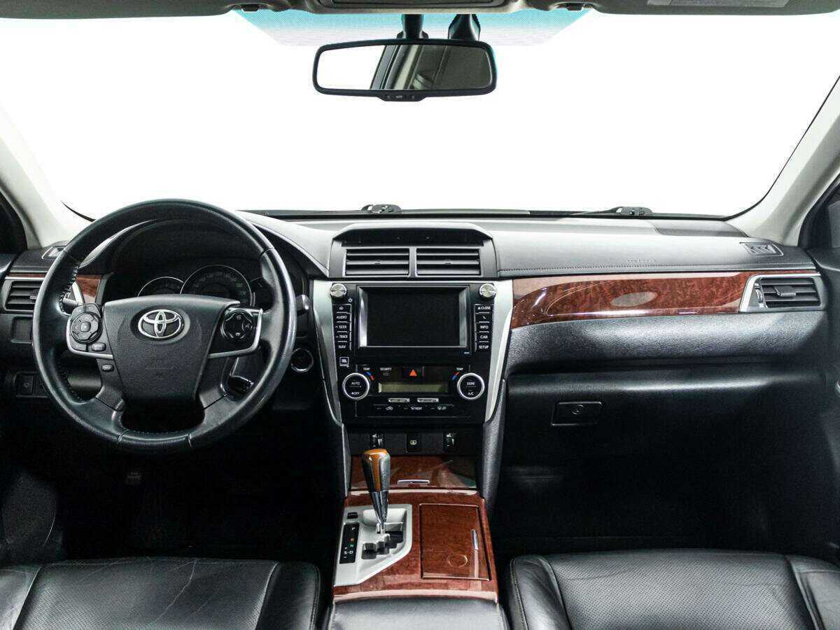 Toyota Camry б/у, 2012, Автоматическая. Фото: #12