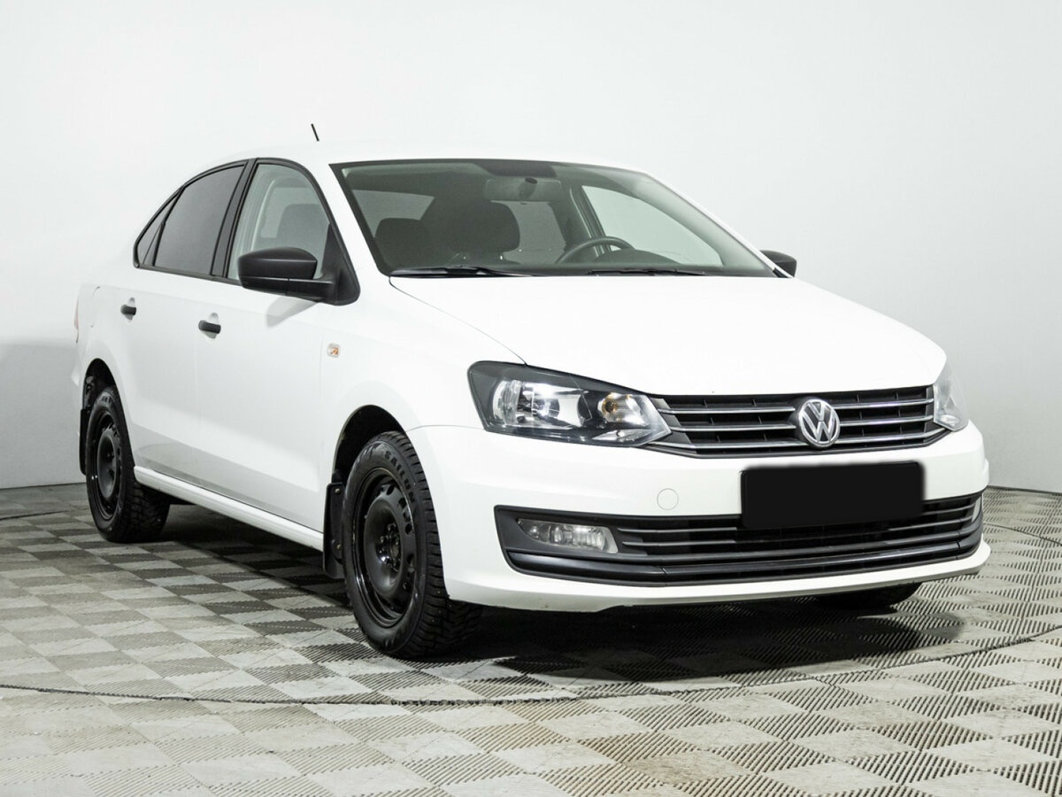 Volkswagen Polo б/у, 2019, Автоматическая. Фото: #2