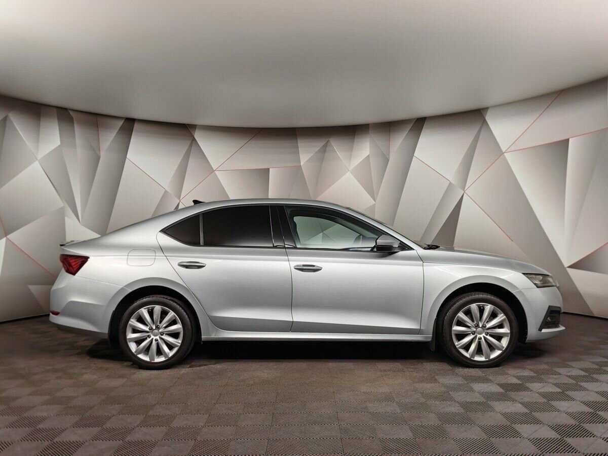 Skoda Octavia б/у, 2021, Автоматическая. Фото: #5