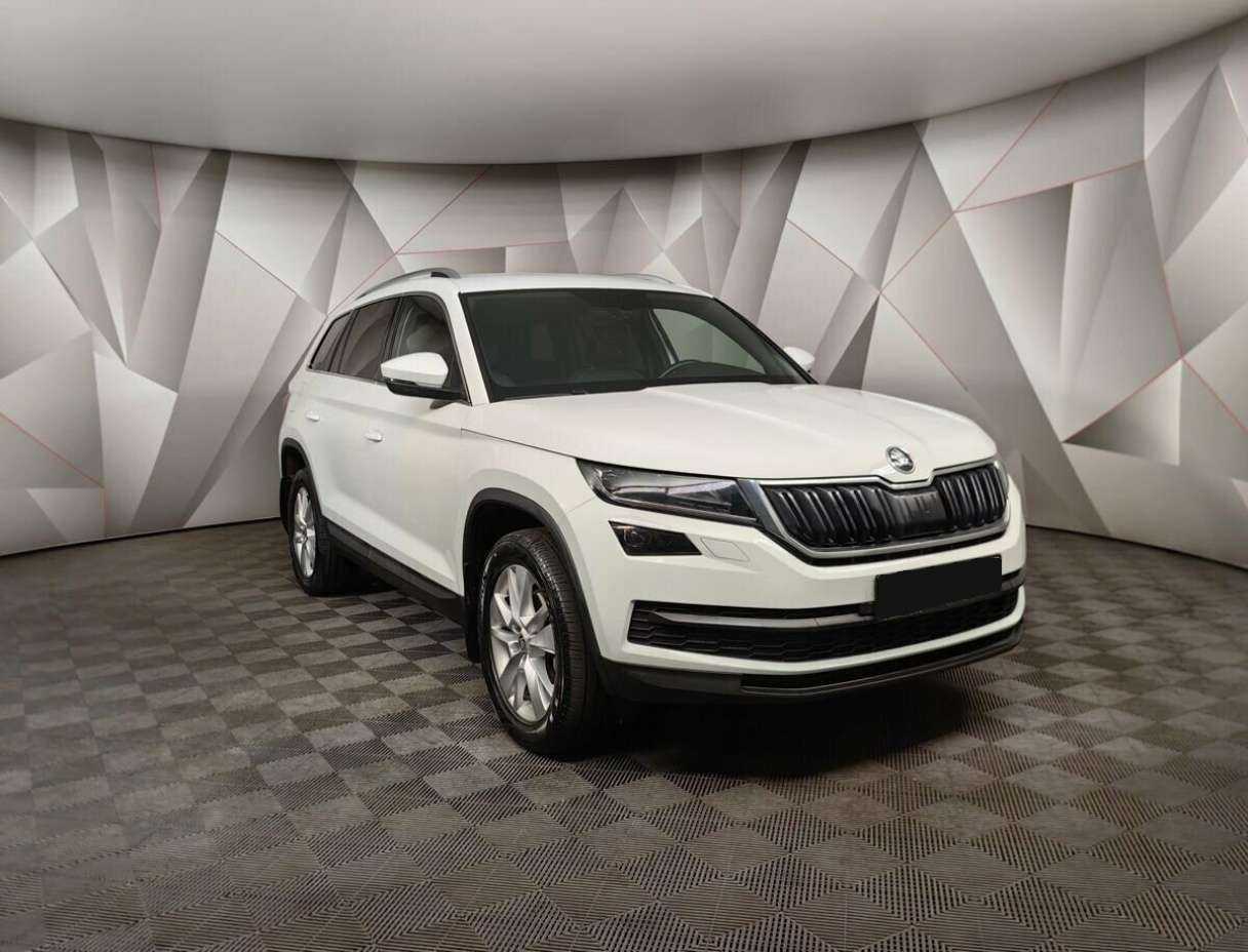 Skoda Kodiaq б/у, 2020, Роботизированная. Фото: #2