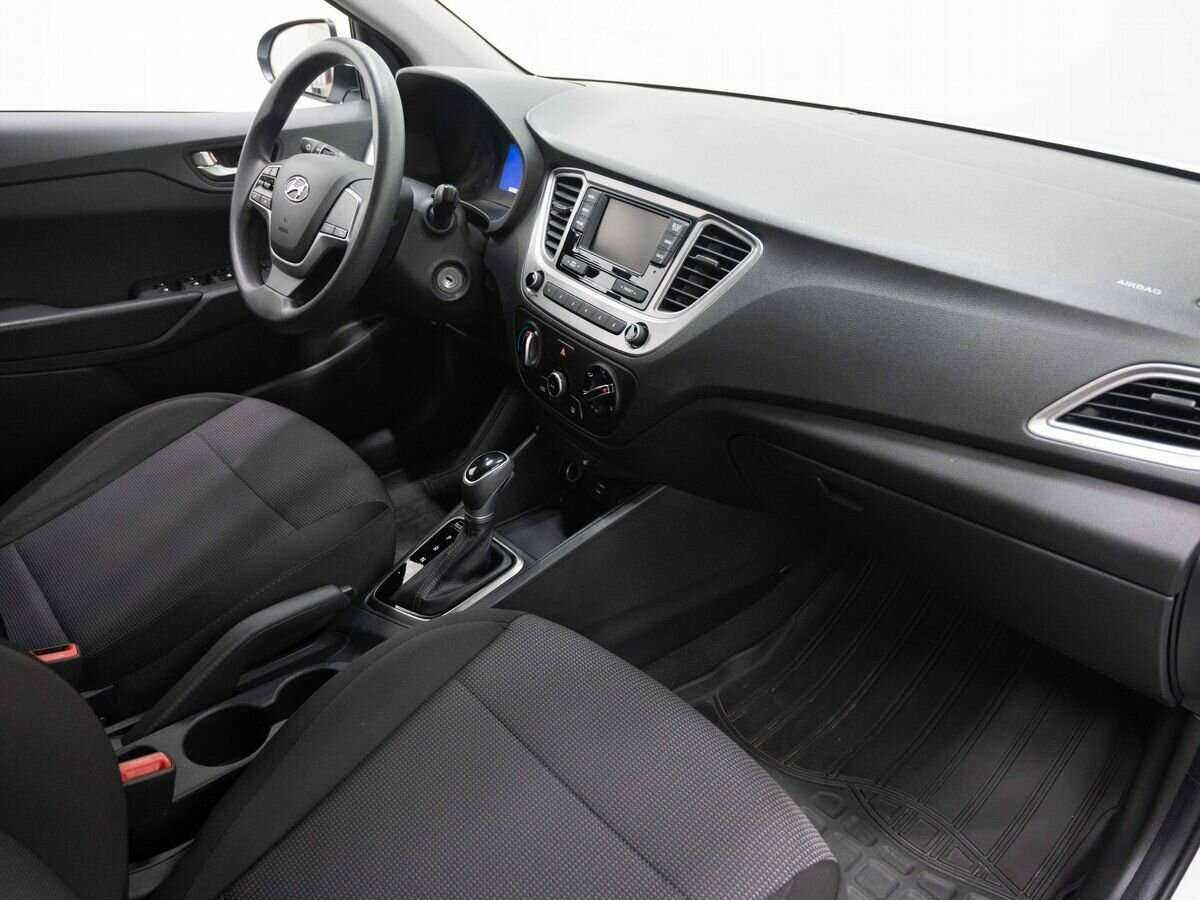 Hyundai Solaris б/у, 2020, Автоматическая. Фото: #10