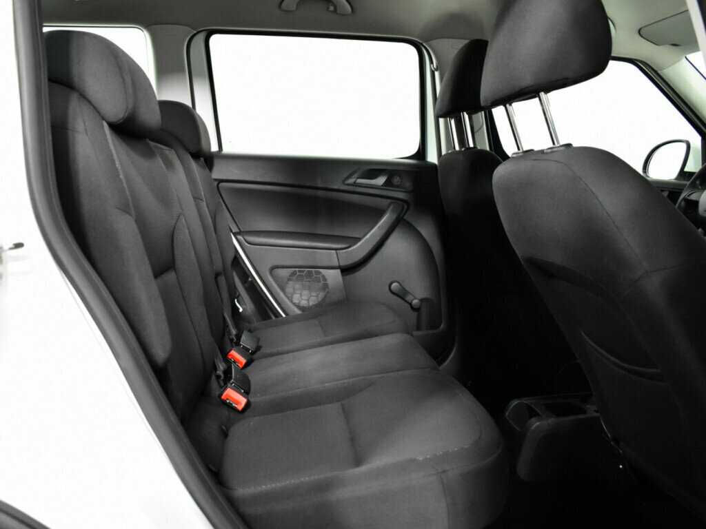 Skoda Yeti б/у, 2016, Механическая. Фото: #9