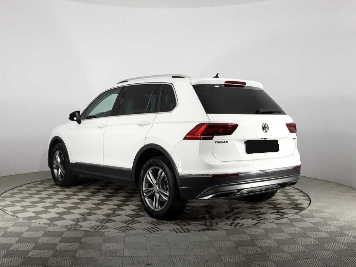 Volkswagen Tiguan б/у, 2018, Роботизированная. Фото: #4