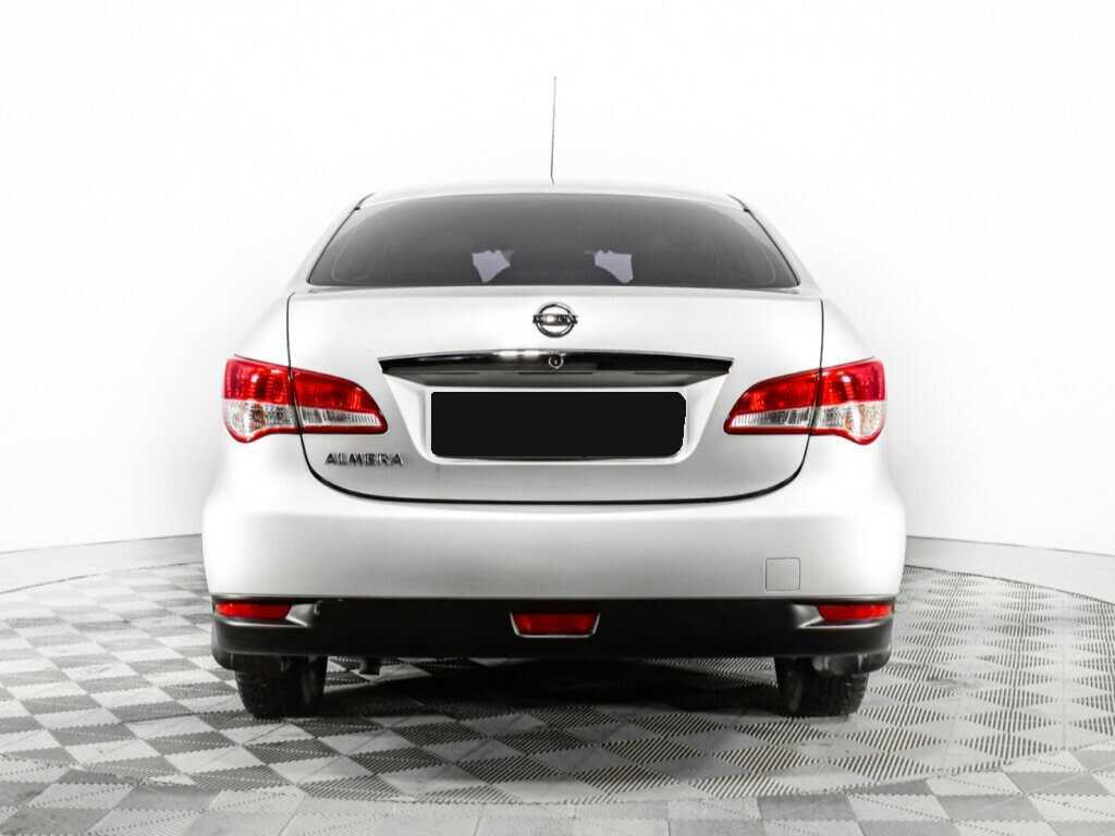 Nissan Almera б/у, 2013, Механическая. Фото: #5