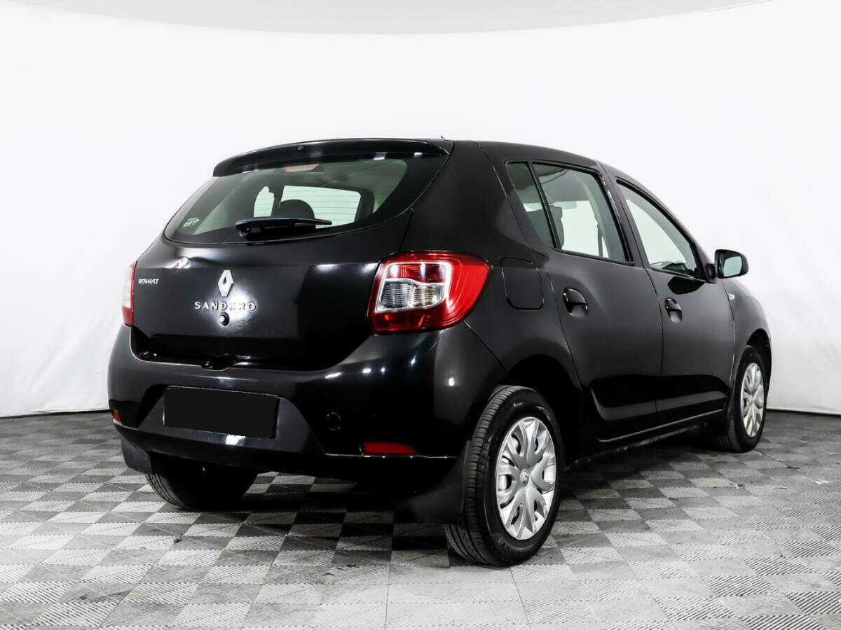 Renault Sandero б/у, 2015, Механическая. Фото: #4
